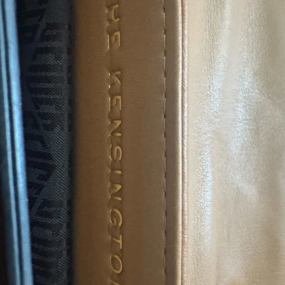 Kurt Geiger SoHo Tan Quilted Shoulder Bag - Picture 6 of 7